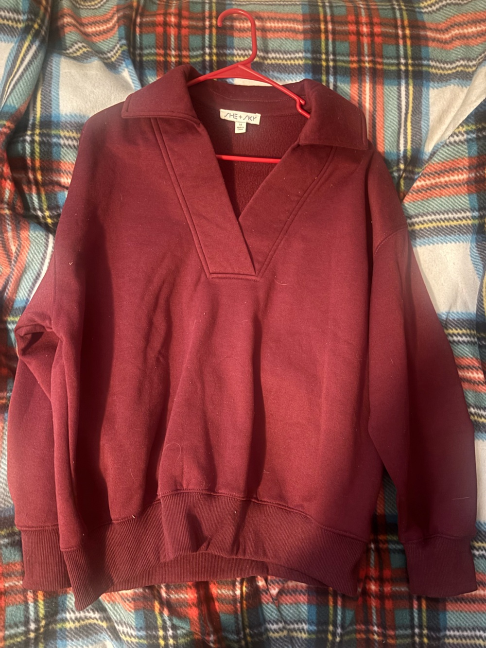 Women's Maroon Pullover Collar Sweatshirt